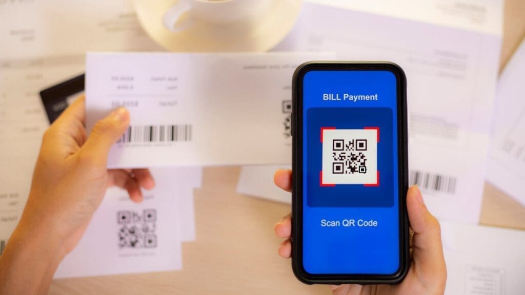 Red And Orange Payment Slips To Be Abolished - What Now? Rote und orange Einzahlungsscheine werden abgeschafft – Was nun? Rote und orange Einzahlungsscheine werden abgeschafft – Was nun? Les bulletins de versement rouges et oranges sont retirés - et maintenant ? Le polizze di versamento rosse e arancioni saranno ritirate - E ora?