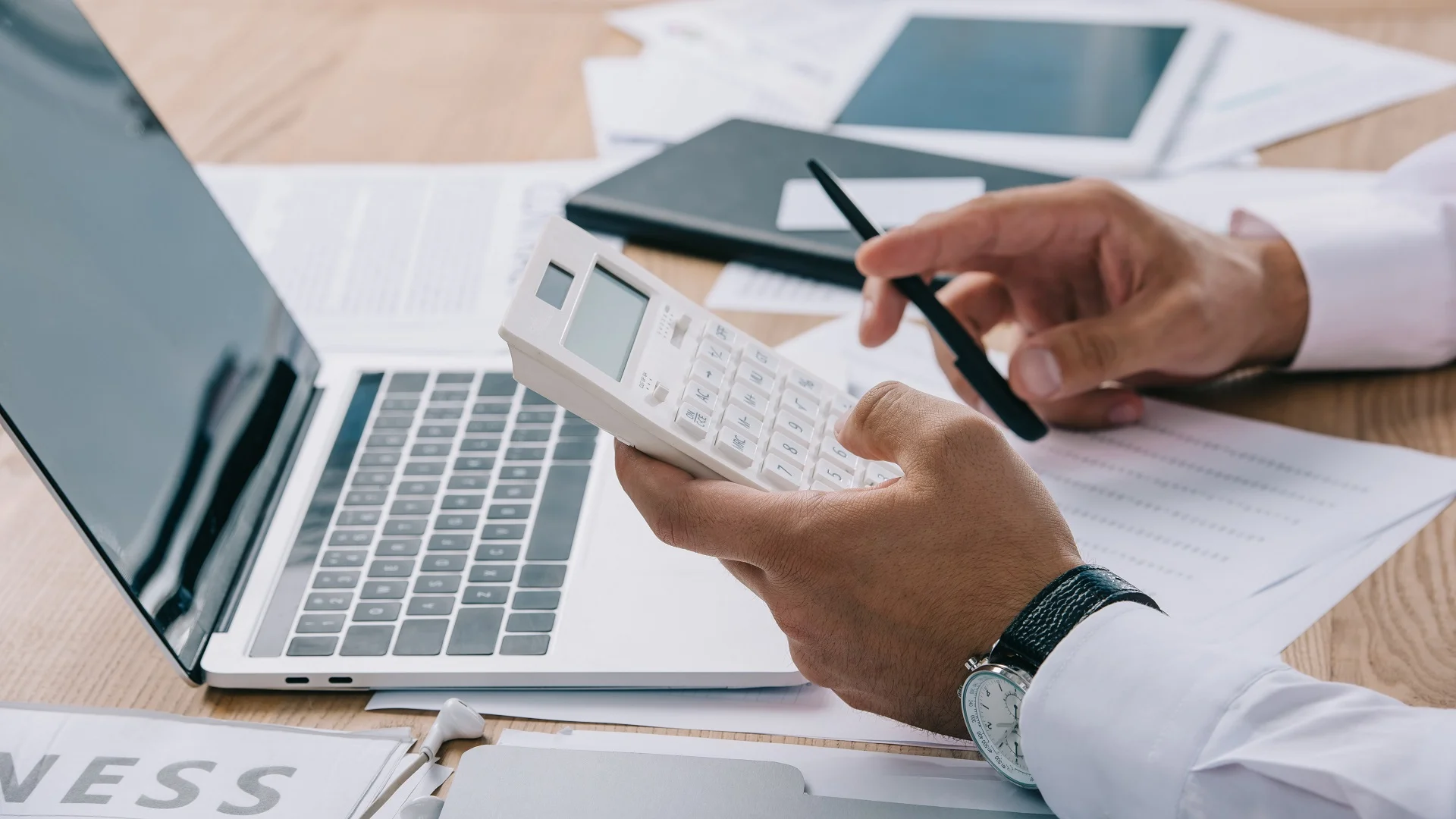 Accounting Dos And Don'ts Buchhaltung dos und don'ts Contabilità - Cosa fare e non fare Comptabilité – Ce qu'il faut faire et ne pas faire
